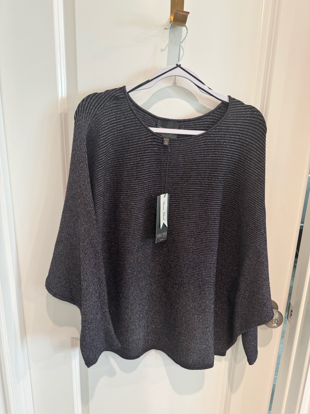 TRUTH by Republic Woman Shimmer Top - Black/Silver
